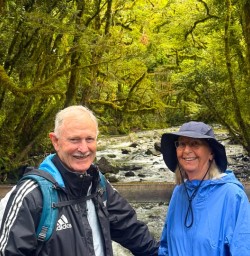guests hike Milford Track GW17FEB26