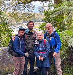 guests hike Milford Track PS06APR26