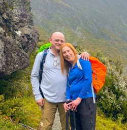 guests hike Mt Cook National Park GE12JAN26