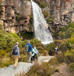 guests hike Tongariro National Park SN17FEB26