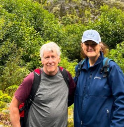 guests hiking Milford Track GE16MAR26