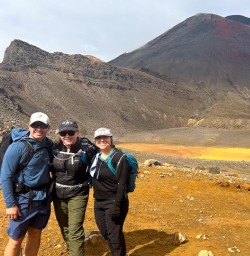 guests hiking Tongariro Alpine Crossing GN23FEB27
