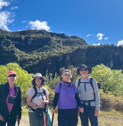 guests hiking in Wanaka Rocky Mountain Track RM03NOV25