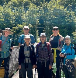 guests hiking in milford sound GE08DEC25