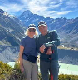 guests hiking in mt cook national park MP16MAR26