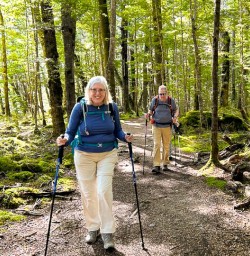 guests hiking the Kepler Track MP16FEB26