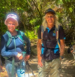 guests hiking west coast GE26JAN26