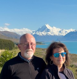 guests in Aoraki National Park GE10NOV26