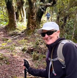 guests in Egmont National Park GN09MAr26