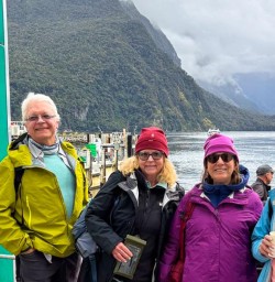 guests in Milford Sound MP02MAr26