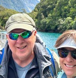 guests in Milford Sound MP19JAN26