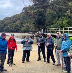 guests in Ulva Island GW25OCt26