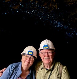 guests in Waitomo Caves glowworms GN03NOV25
