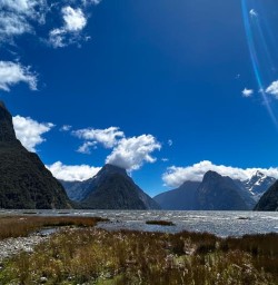 guests in fiordland national park GW17NOV25