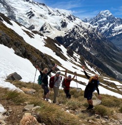 guests in mt cook aoraki national park hiking KC24NOV25