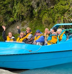 guests jet boating wilkin river PS16FEB26