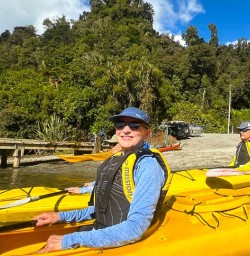 guests kayak Lake Mapourika KC02FEB26