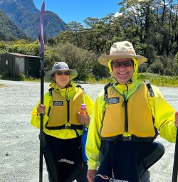 guests kayak in milford sound PS01DEC25