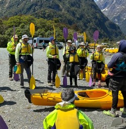guests kayak trip Milford Sound PS10NOV25
