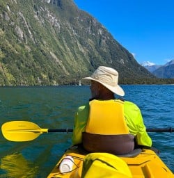 guests kayak trip in Milford Sound PS23MAR26