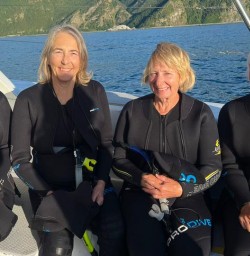 guests on boat dolphin swim RM17NOV25