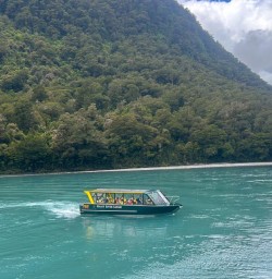 guests on jet boat cruise on haast river MP01DEC25