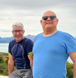 guests on their way to mt cook MP16MAR26