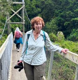 guests walking Karangahake Window walk SN17FEb26