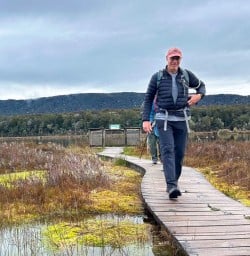 guests walking on kepler track GW25OCT25