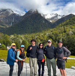 guests with guide Eric GW17NOV26