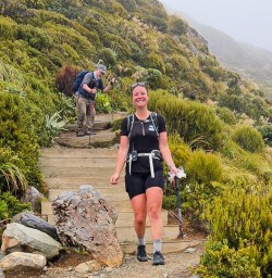 guide Emma in mt cook national park MP16FEb26