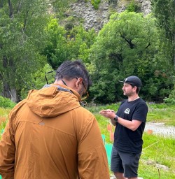 guide Eric explaining tree planting in Arrowtown PS24NOV25