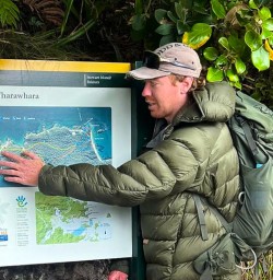 guide Ryan on Ulva Island GW17FEB26