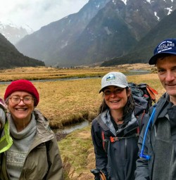 Guide and guests explore Siberia Valley