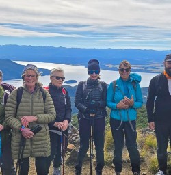 guided hike kepler track GW24FEB26