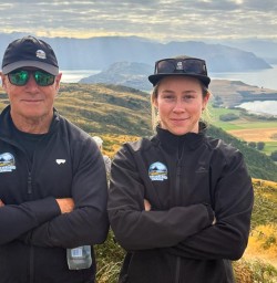 guides Tony and Jamie in Wanaka PS16MAR26