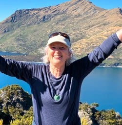 happy guest in Wanaka GE09MAR26