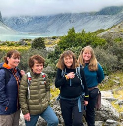 happy guests explore mt cook national park GE16MAR26