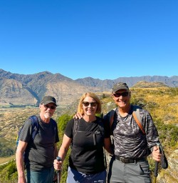 happy guests exploring Rocky Mountain Track in Wanaka MP09MAR26