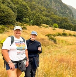 happy guests hiking in siberia valley PS23MAR27