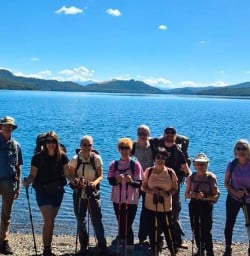 happy guests in Nelson Lakes National Park KC16AMr26