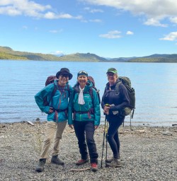 happy guests in Nelson Lakes National Park KC23FEB26