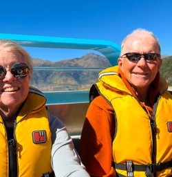 happy guests on jet boat tour wilkin river MP09MAR26