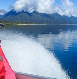 Jetboat on Lake Mckerrow, Fiordland National Park, Southland New Zealand