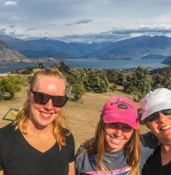 Ladies above Lake Wakatipu, Otago New Zealand