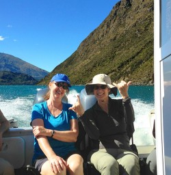 cruise on lake wanaka new zealand