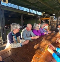 maori weaving workshop Kohutapu Lodge RS03MAr26