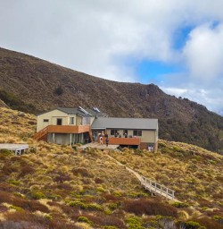 mt Luxmore Hut Kepler Track GW27DEC25