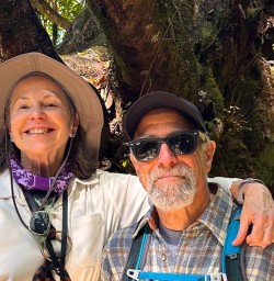 our guests explore Whanganui National Park GN09MAR27