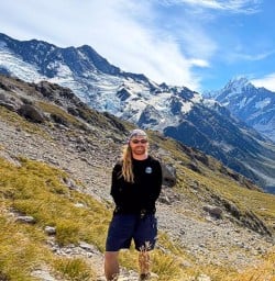 our guide Faz in mt cook national park KC16MAR26